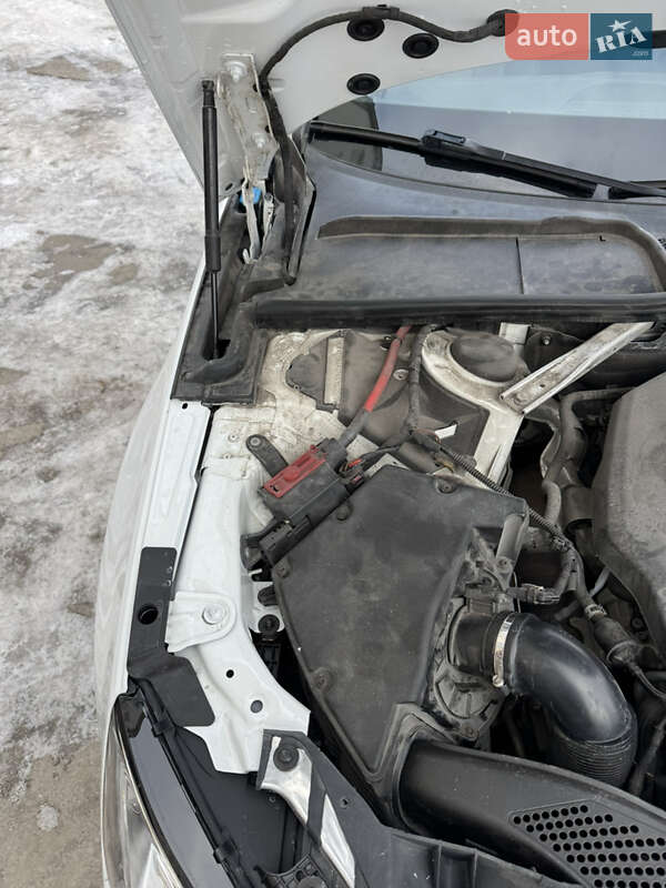 Седан Audi A4 2017 в Львові