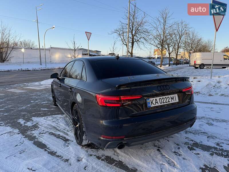 Седан Audi A4 2016 в Киеве