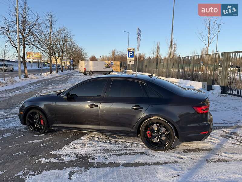 Седан Audi A4 2016 в Киеве