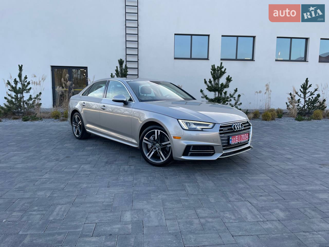 2017 Audi A4 - мініатюра 27