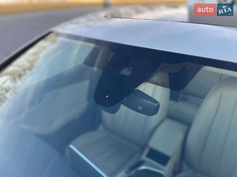 Седан Audi A4 2017 в Луцьку