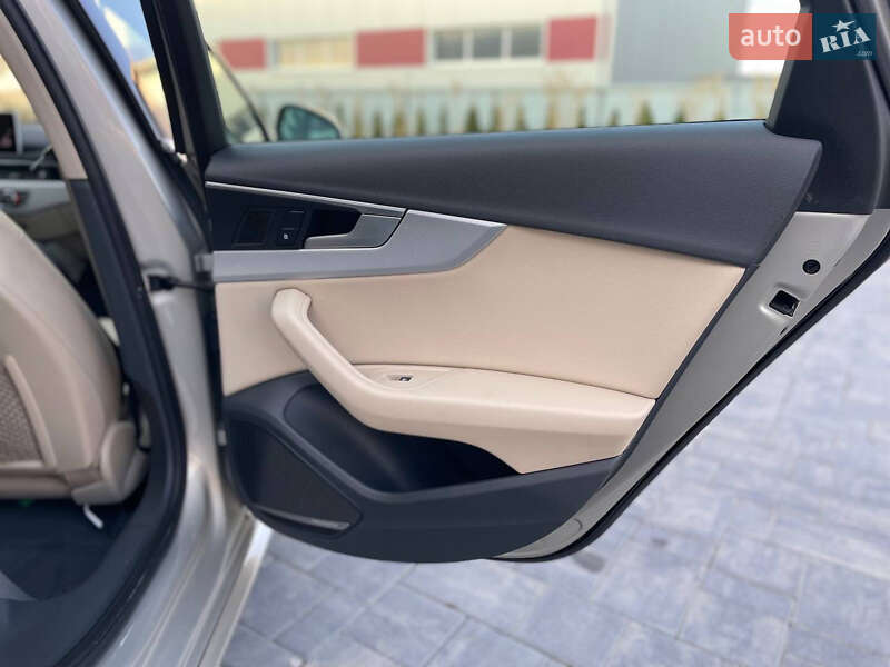 Седан Audi A4 2017 в Луцьку