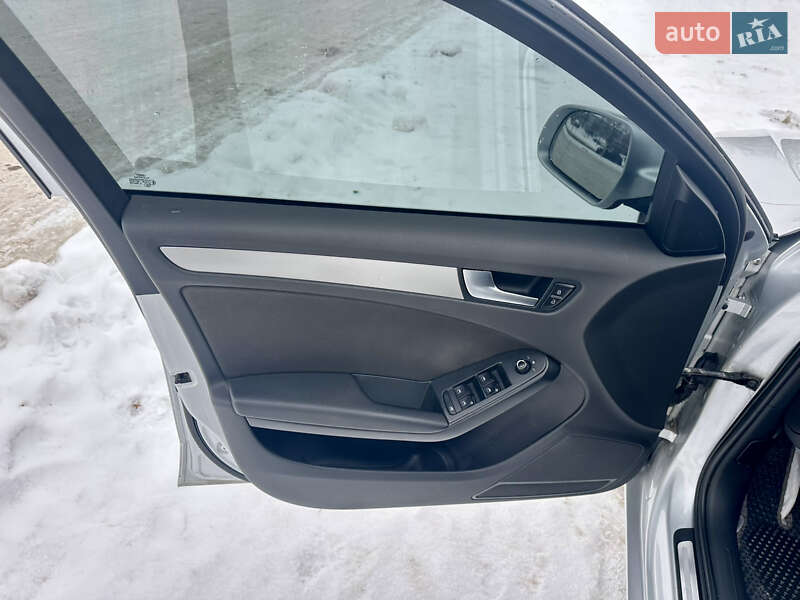Універсал Audi A4 2011 в Бучі