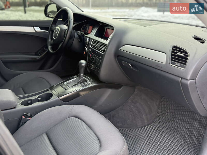 Универсал Audi A4 2009 в Черновцах