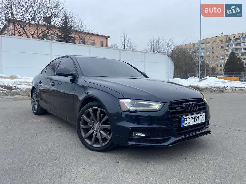 Седан Audi A4 2012 в Львові