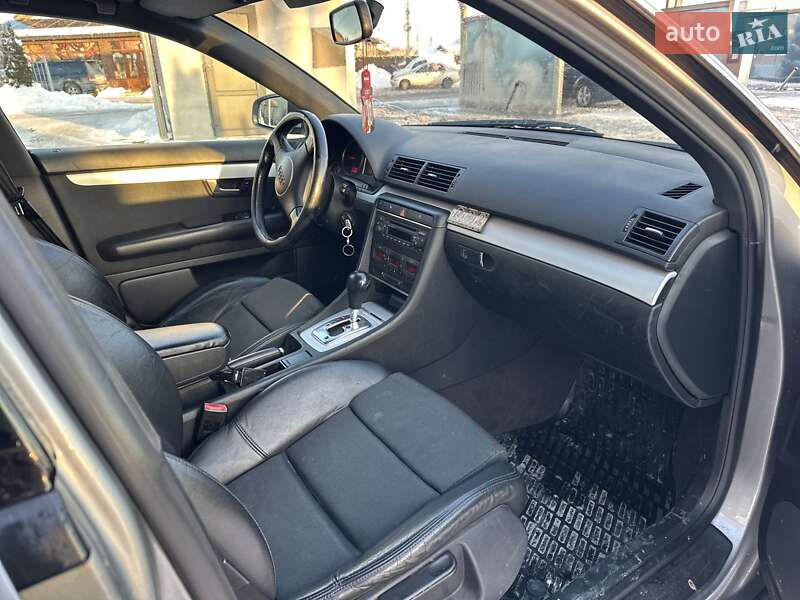 Универсал Audi A4 2002 в Ровно