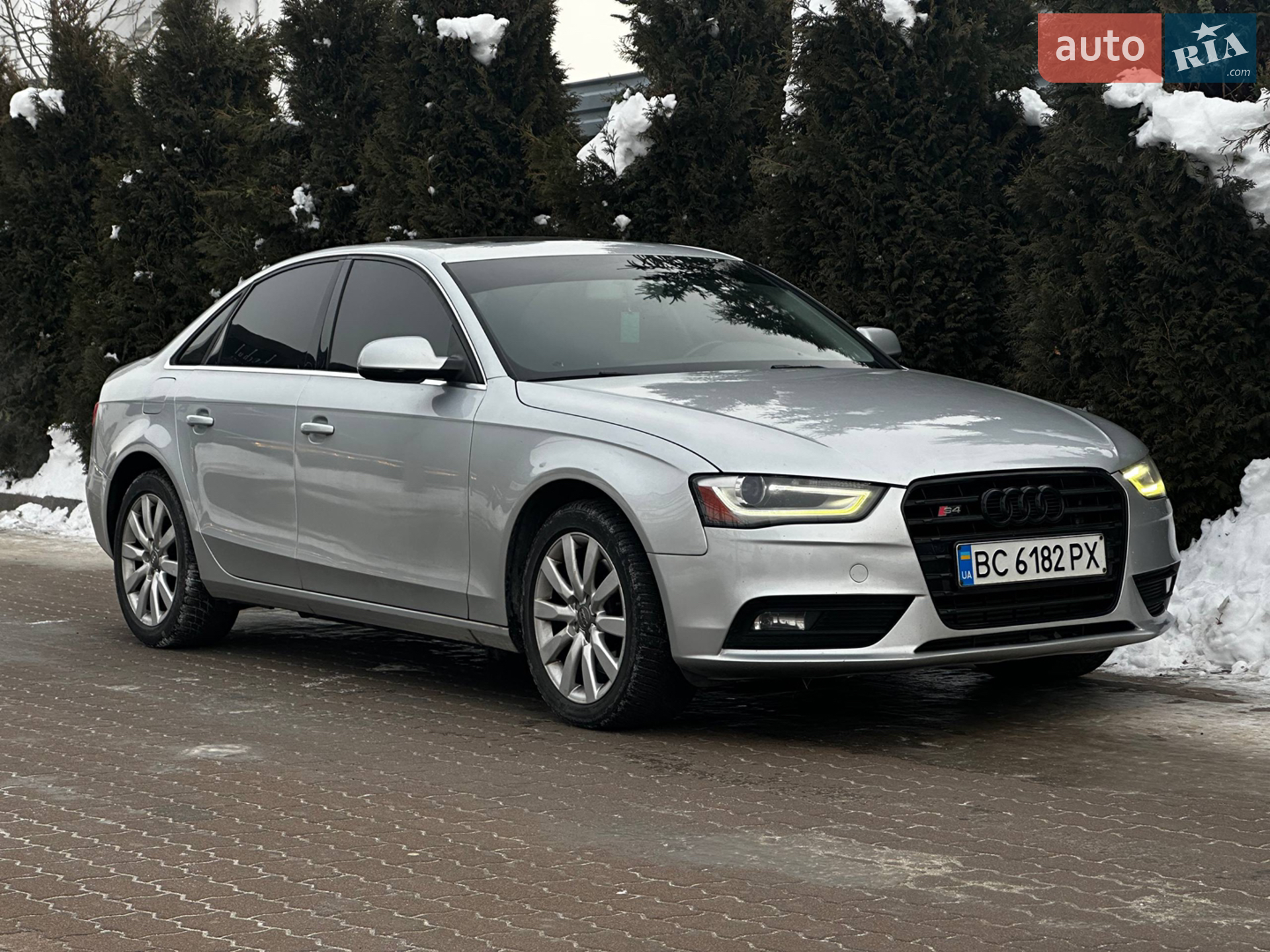 2013 Audi A4 - мініатюра 12