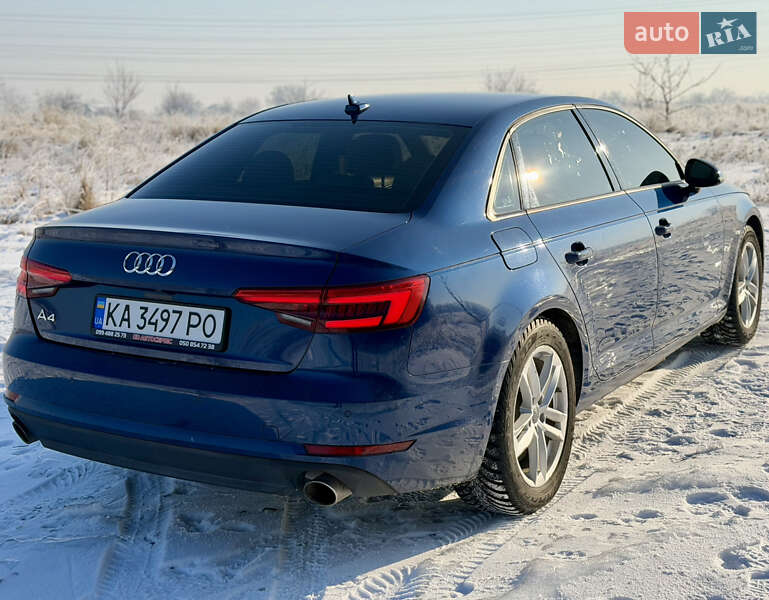 Седан Audi A4 2016 в Харкові