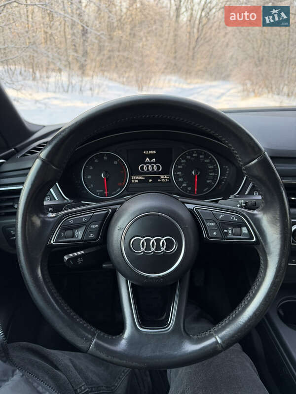 Седан Audi A4 2016 в Харкові