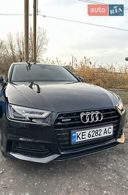 Седан Audi A4 2017 в Павлограде