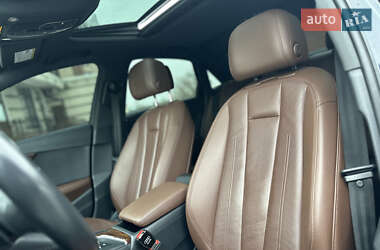 Седан Audi A4 2018 в Шептицькому