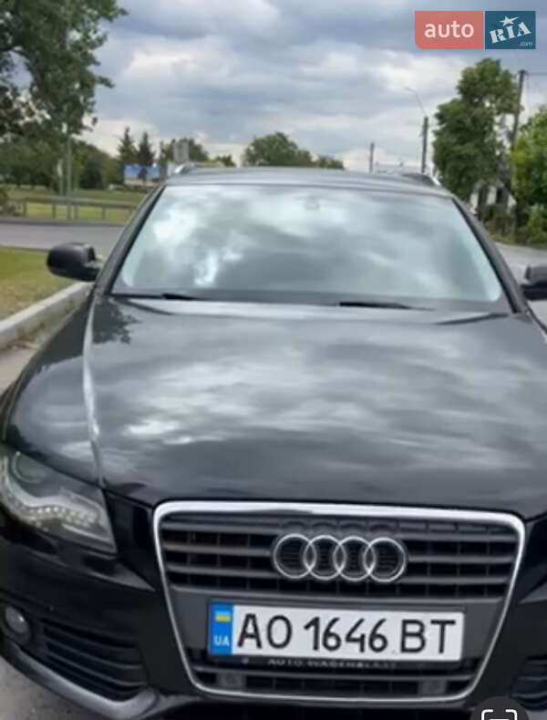 Универсал Audi A4 2011 в Берегово