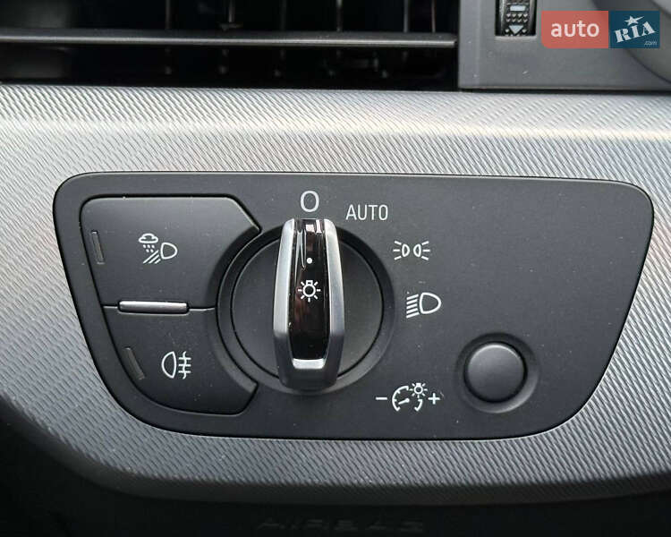 Седан Audi A4 2016 в Києві фото 25 Седан Audi A4 2016 в Києві