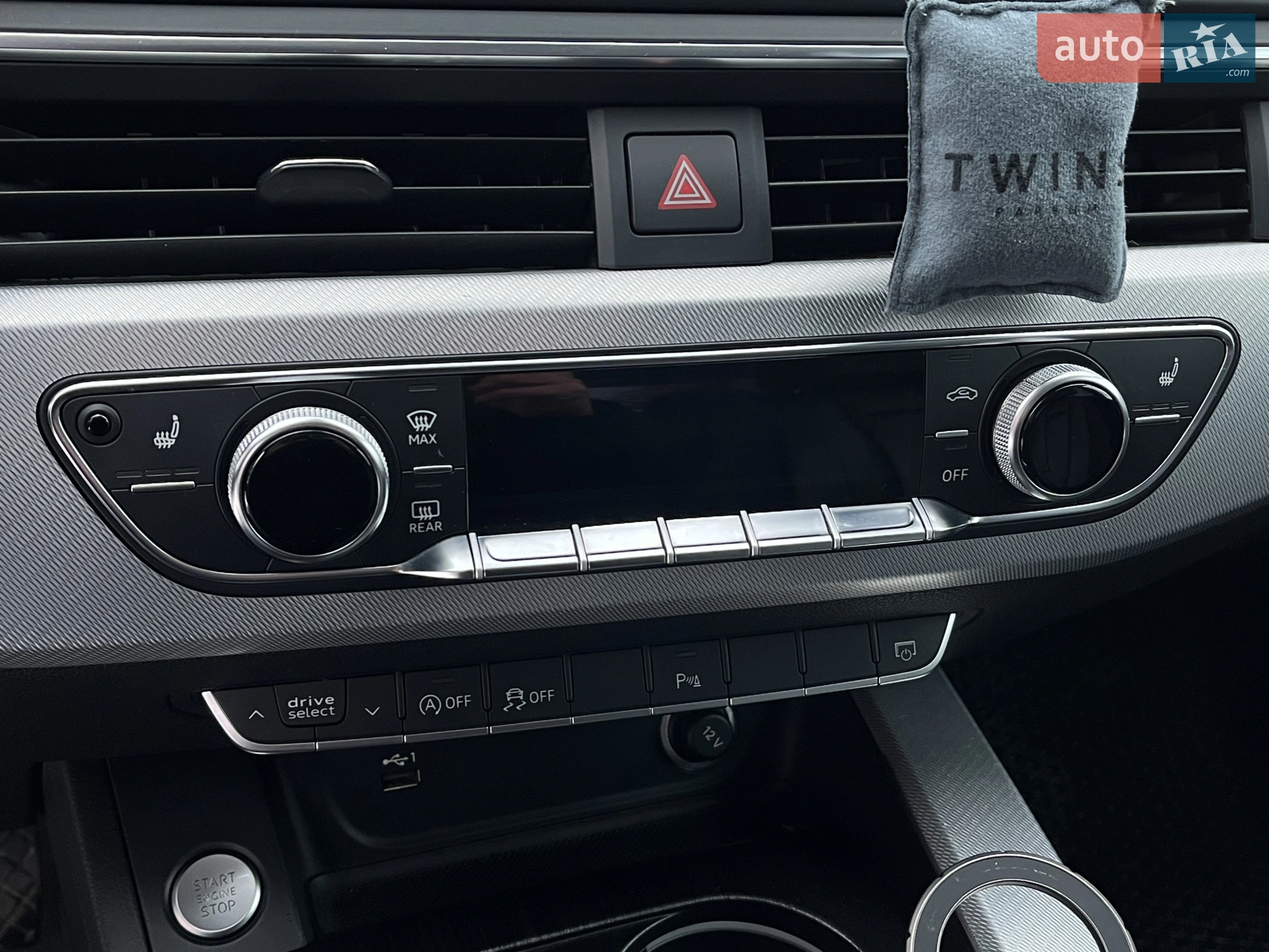2017 Audi A4 - мініатюра 35