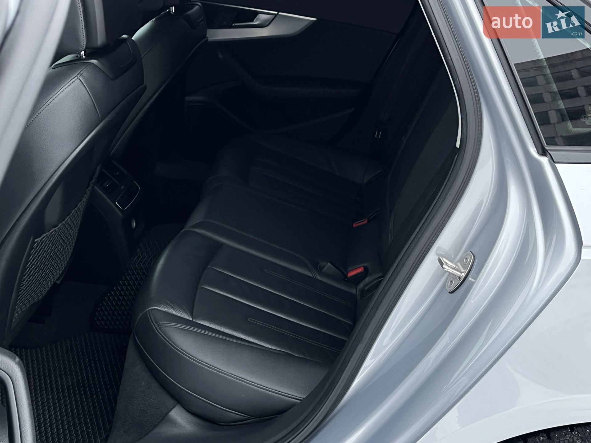 2017 Audi A4 - мініатюра 53