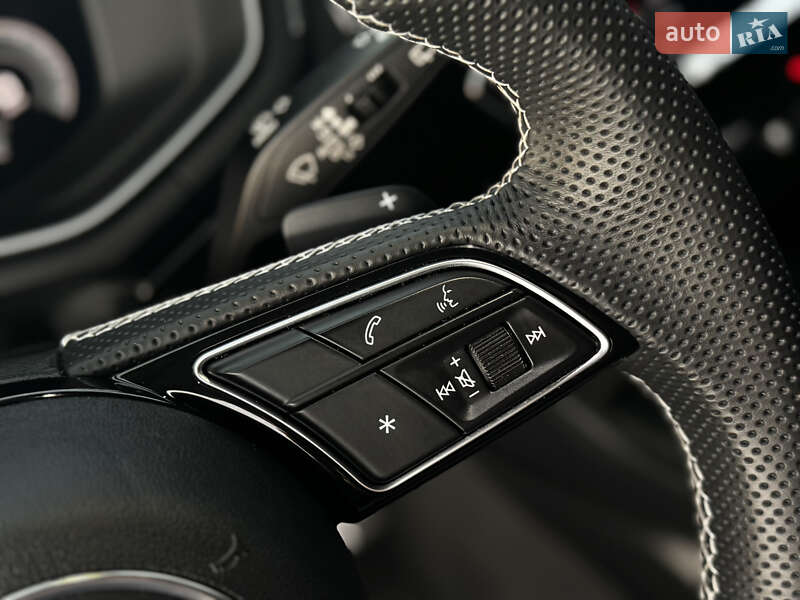 Універсал Audi A4 2020 в Дрогобичі