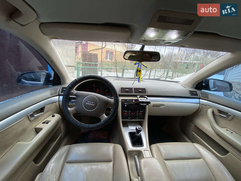 Універсал Audi A4 2002 в Петровому