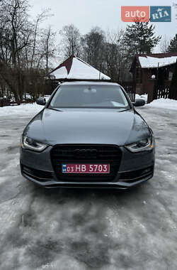 Седан Audi A4 2014 в Самборе