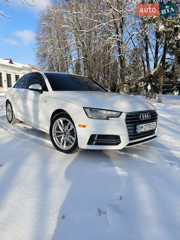 Седан Audi A4 2016 в Ромнах