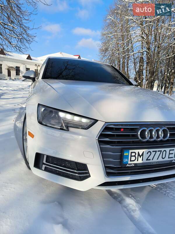 Седан Audi A4 2016 в Ромнах