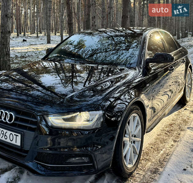 Седан Audi A4 2014 в Миколаєві