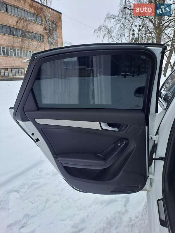 Седан Audi A4 2012 в Білій Церкві