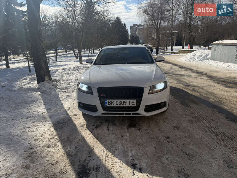 Audi A4 2012