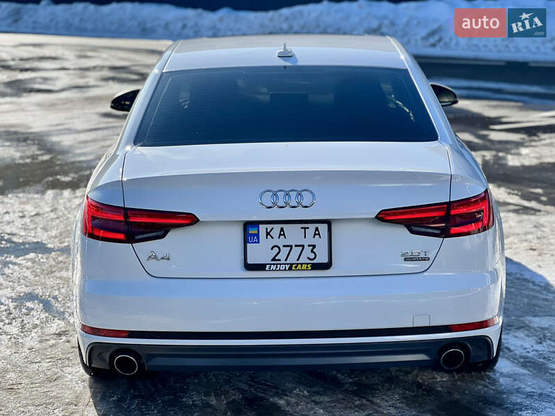 Седан Audi A4 2016 в Киеве