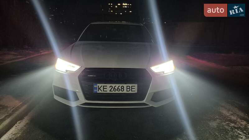 Седан Audi A4 2017 в Днепре