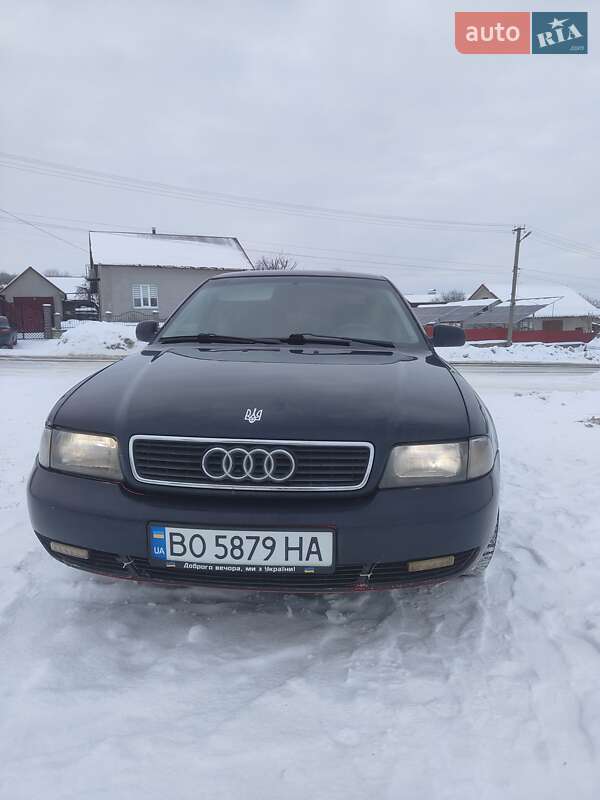 Седан Audi A4 1996 в Тернополе