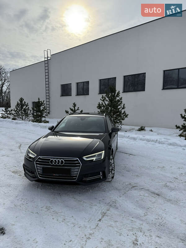 Універсал Audi A4 2017 в Луцьку