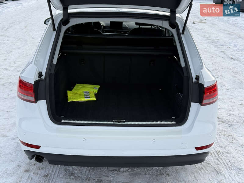 Универсал Audi A4 2017 в Луцке