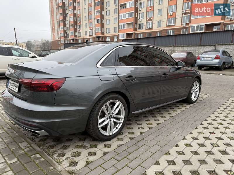 Седан Audi A4 2020 в Києві