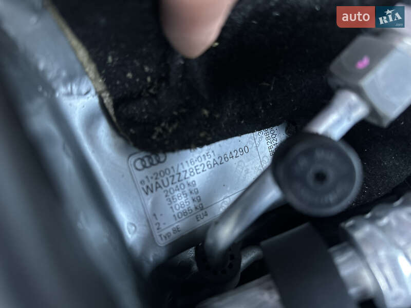 Универсал Audi A4 2006 в Сарнах