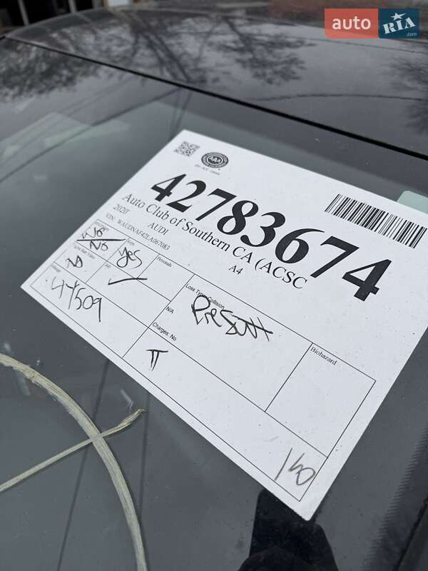 Седан Audi A4 2020 в Дніпрі
