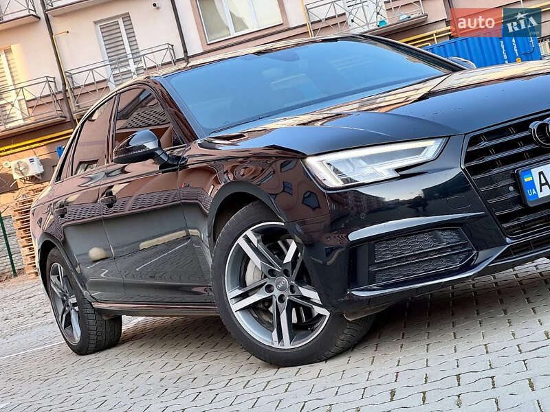 Седан Audi A4 2017 в Киеве