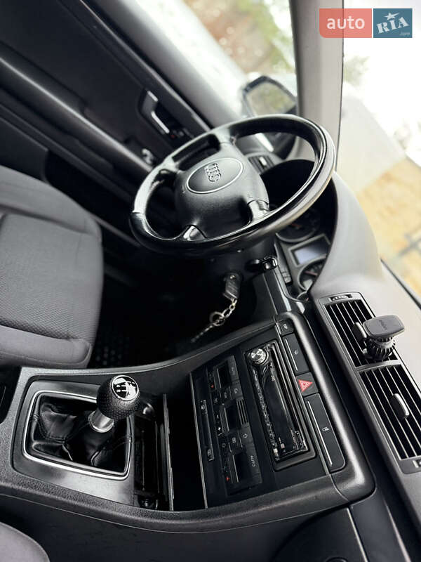 Універсал Audi A4 2002 в Жовкві фото 39 Універсал Audi A4 2002 в Жовкві