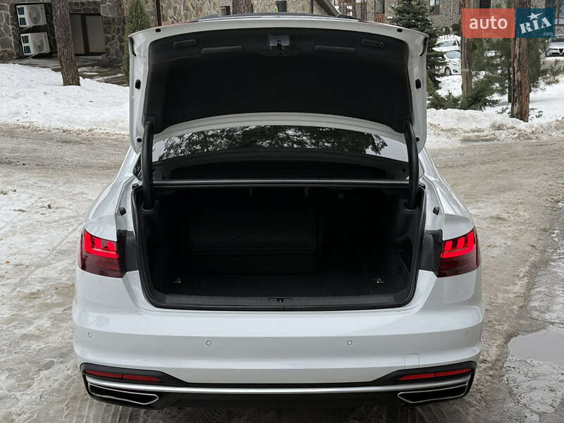 Седан Audi A4 2022 в Києві фото 28 Седан Audi A4 2022 в Києві