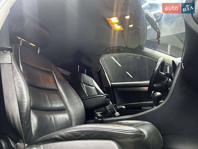 Універсал Audi A4 2005 в Чернівцях