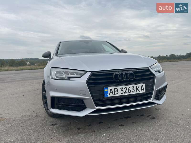 Седан Audi A4 2016 в Баре