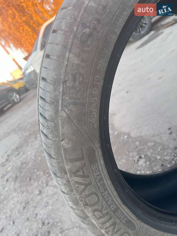 Седан Audi A4 2016 в Баре