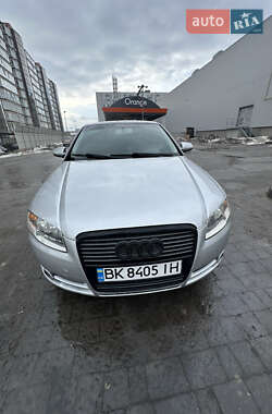 Седан Audi A4 2004 в Львові