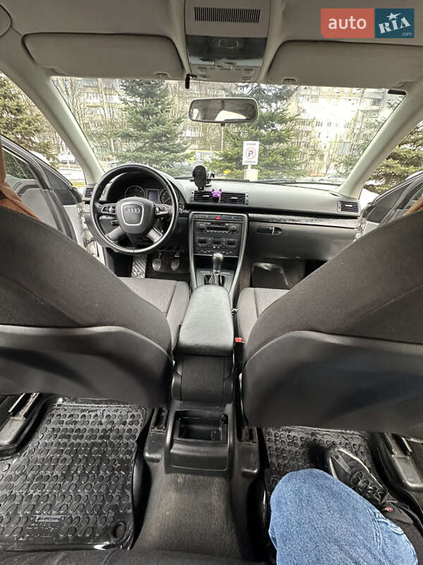 Седан Audi A4 2004 в Львове фото 19 Седан Audi A4 2004 в Львове