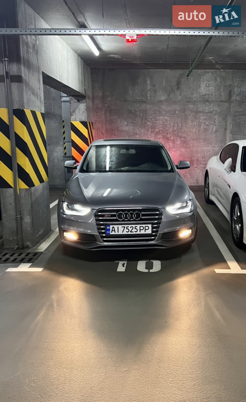 2013 Audi A4 - мініатюра 26