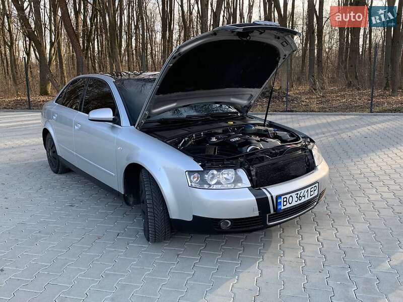 Седан Audi A4 2001 в Тернополе