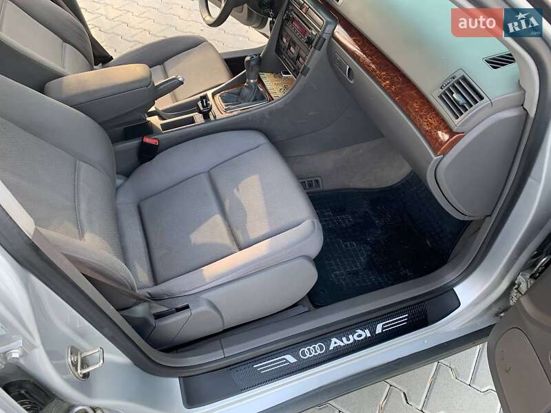 Седан Audi A4 2001 в Тернополе