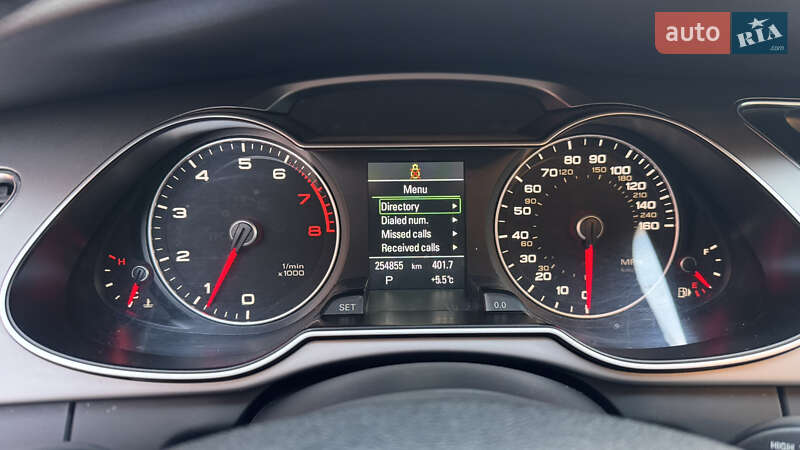 Седан Audi A4 2012 в Нововолынске