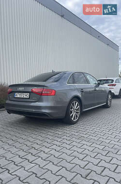 Седан Audi A4 2015 в Львове