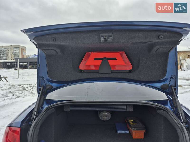 Седан Audi A4 2006 в Черкасах