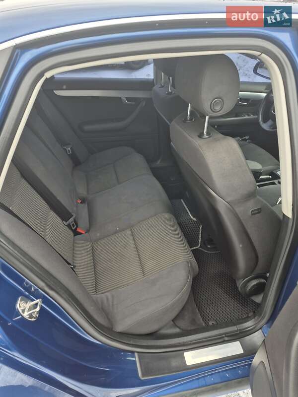 Седан Audi A4 2006 в Черкасах